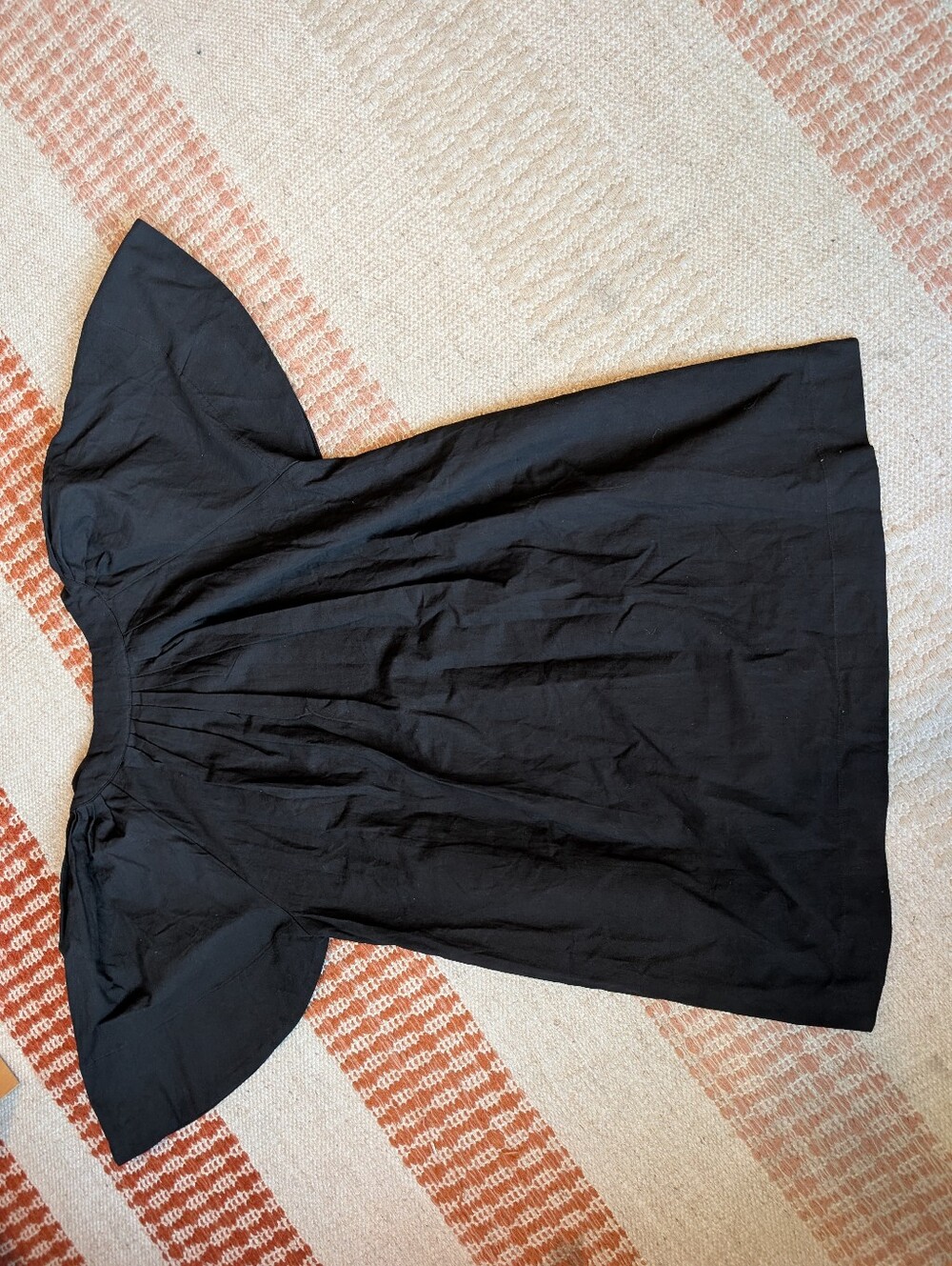 Tuckernuck Pomander Place Finley Black Flutter sleeve dress 100% Cotton Black XL - Picture 3 of 6